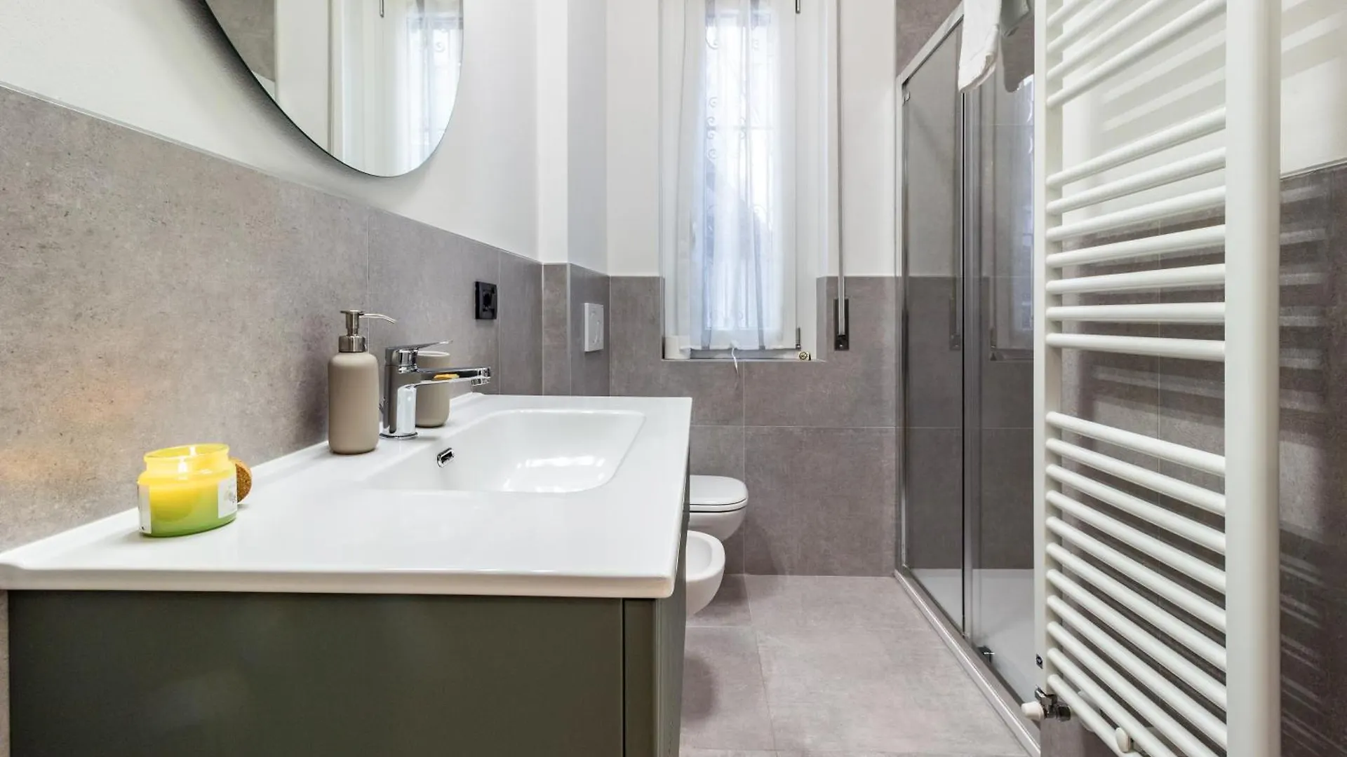 Silk & Sunset - City And Lake View With Parking Como