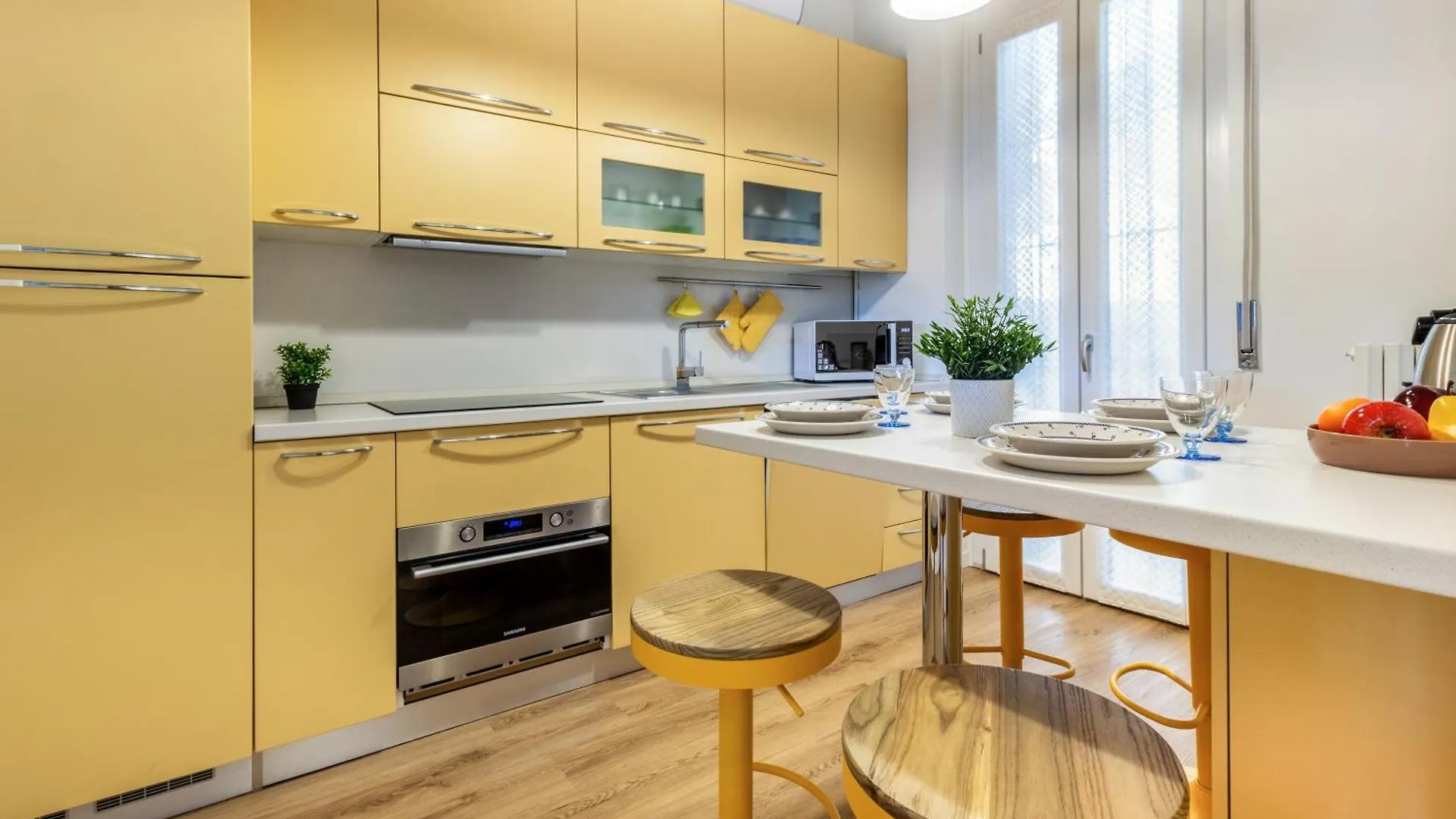 Holiday home Silk & Sunset - City And Lake View With Parking Como Italy