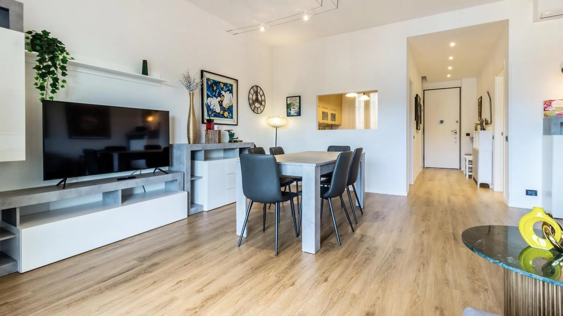 Сasa de vacaciones Silk & Sunset - City And Lake View With Parking Como